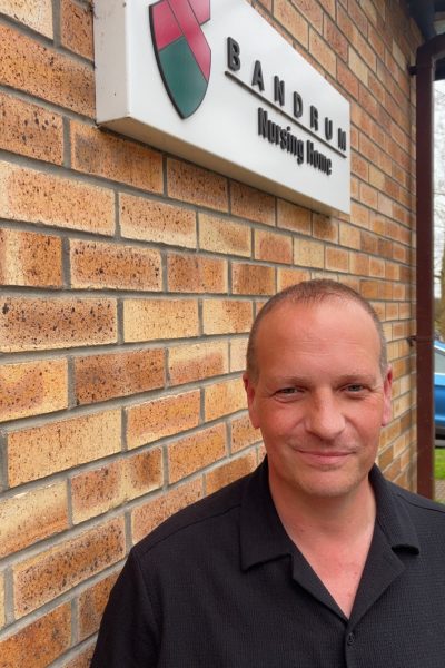 Simon Glen, Registered Manager